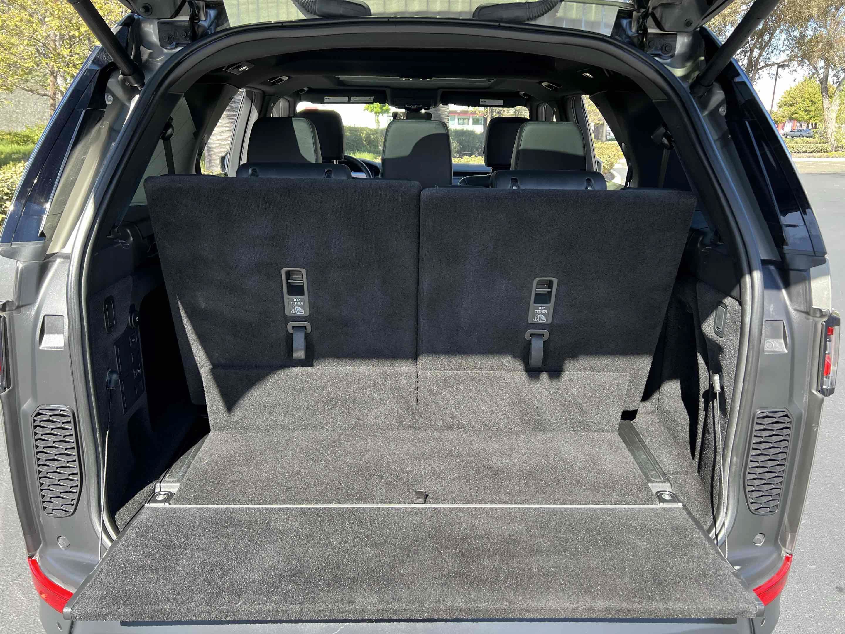 Used 2018 Land Rover Discovery HSE AWD/4WD image 82
