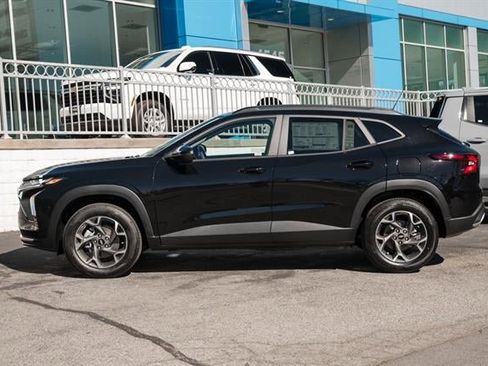 New 2026 Chevrolet Trax LT w/ Driver Confidence Package image 44