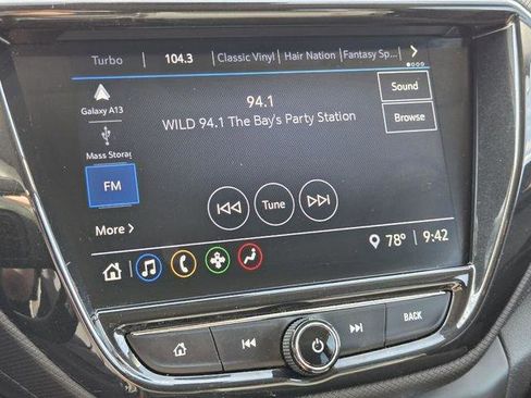 Used 2021 Chevrolet TrailBlazer LT w/ Convenience Package image 19