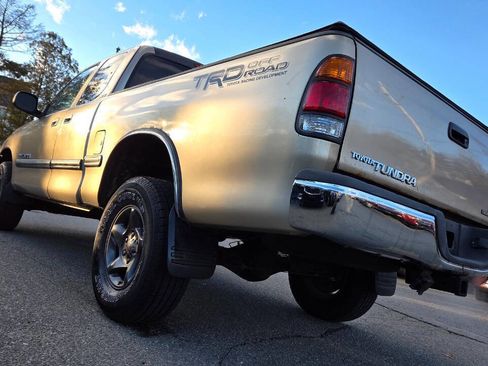 Used 2001 Toyota Tundra SR5 image 9