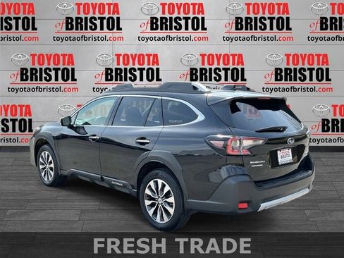 Used 2023 Subaru Outback Touring image 6