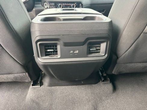 Used 2022 Chevrolet Silverado 1500 LT Trail Boss w/ Convenience Package II AWD/4WD image 13