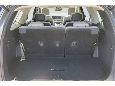 Used 2025 Hyundai Palisade Calligraphy FWD image 9