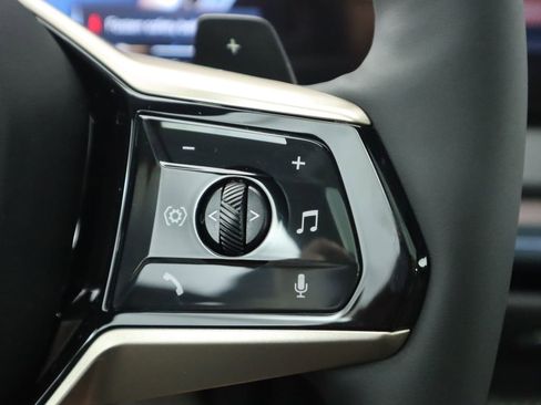 Used 2025 BMW X3 xDrive30i w/ Convenience Package image 13