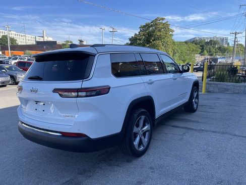 Certified 2021 Jeep Grand Cherokee L Limited AWD/4WD image 8