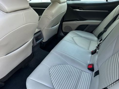Used 2024 Toyota Camry SE FWD image 13
