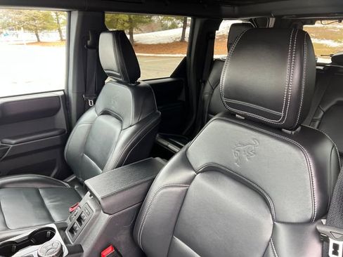 Used 2025 Ford Bronco Outer Banks image 18