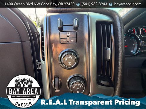 Used 2018 Chevrolet Silverado 1500 LT w/ All Star Edition AWD/4WD image 18