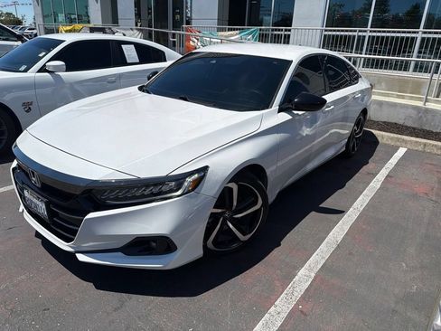 Used 2021 Honda Accord Sport Special Edition image 2