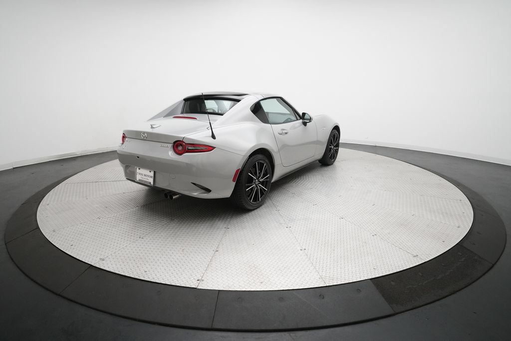 Used 2024 MAZDA MX-5 Miata RF Grand Touring RWD image 29