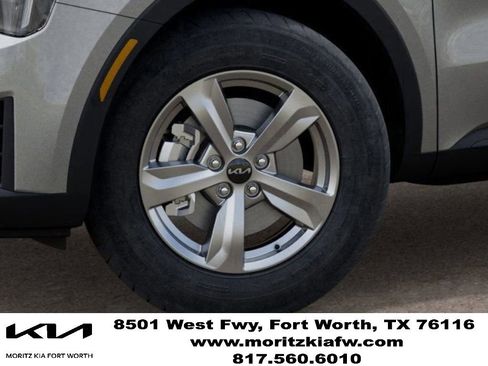 New 2026 Kia Sorento LX FWD image 32