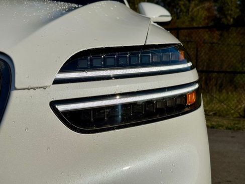 New 2026 Genesis GV70 2.5T Sport Prestige image 10
