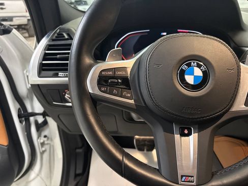 Used 2023 BMW X4 xDrive30i w/ M Sport Package AWD/4WD image 12