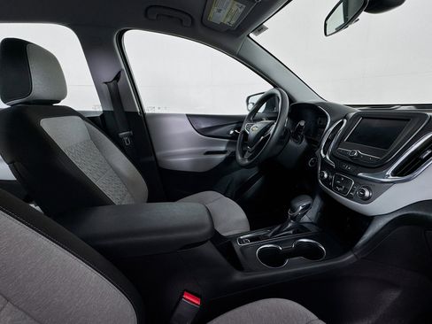 Used 2023 Chevrolet Equinox LS image 50