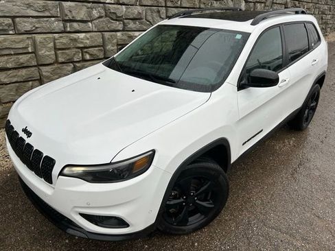 Certified 2023 Jeep Cherokee Altitude Lux w/ Lux Elite Package image 1