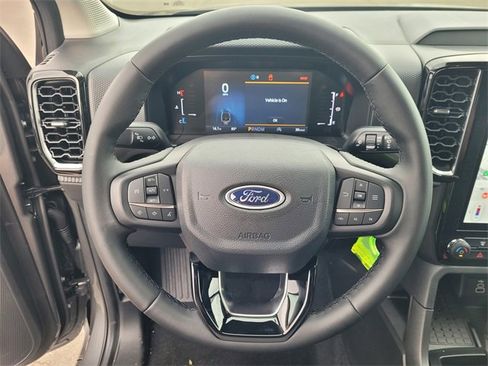 New 2025 Ford Ranger XLT w/ Trailer Tow Package image 9