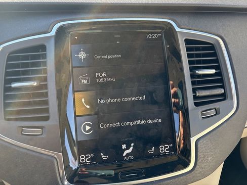 Used 2021 Volvo XC90 T5 Momentum w/ Climate Package image 19