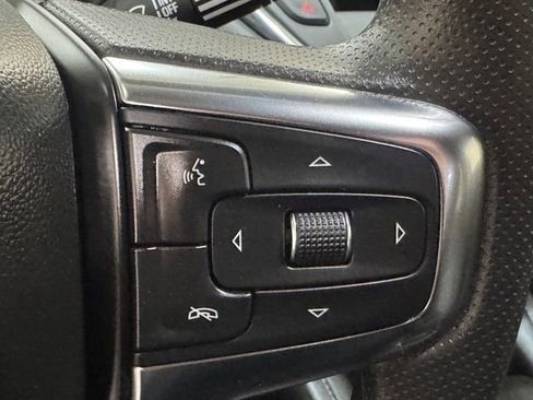 Used 2025 Chevrolet Blazer LT AWD/4WD image 18