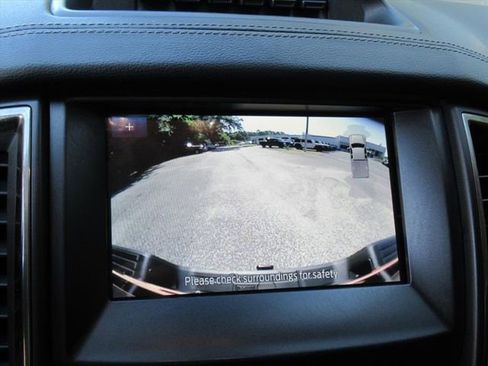 Used 2022 Ford Ranger Lariat w/ Tremor Off-Road Package AWD/4WD image 33