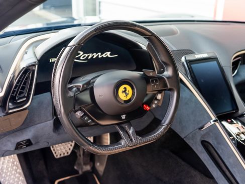 Used 2021 Ferrari Roma RWD image 14