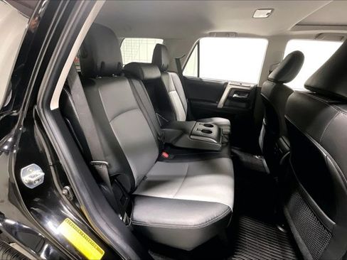 Certified 2024 Toyota 4Runner SR5 Premium w/ Moonroof Package AWD/4WD image 28