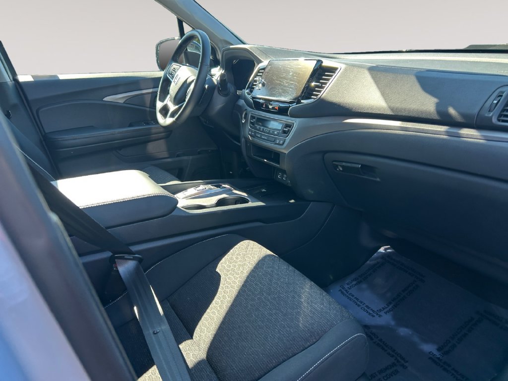 Certified 2024 Honda Ridgeline Sport image 15