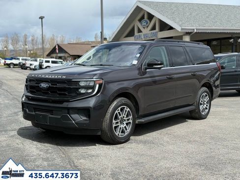 Used 2025 Ford Expedition Max Active AWD/4WD image 1