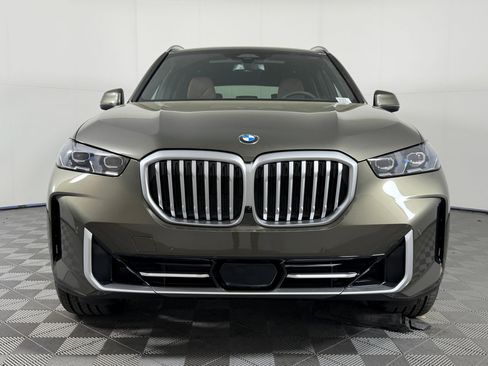 Used 2026 BMW X5 xDrive40i w/ Climate Comfort Package image 6