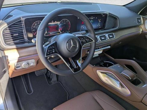 New 2026 Mercedes-Benz GLE 450 4MATIC image 3