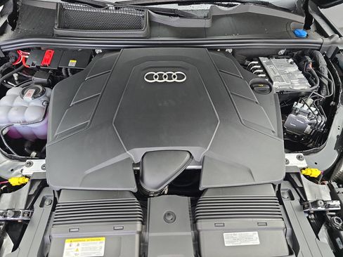 New 2026 Audi Q7 3.0T Premium Plus AWD/4WD image 33