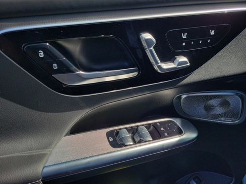 Certified 2026 Mercedes-Benz GLC 300 image 17