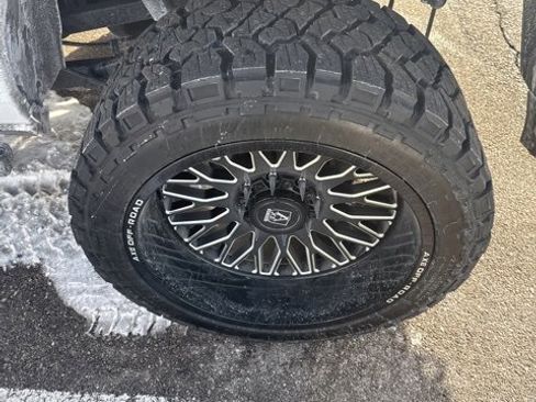 Used 2019 RAM 2500 Tradesman image 3