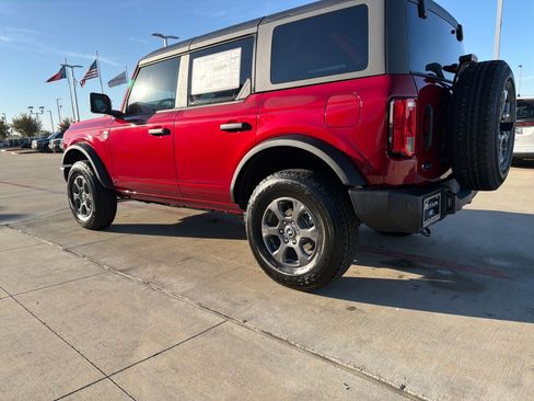 New 2025 Ford Bronco Big Bend image 3