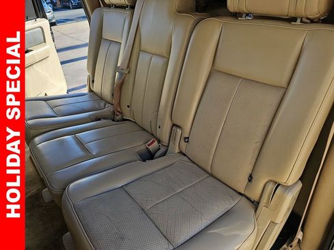 Used 2014 Ford Expedition EL XLT w/ Equipment Group 202A image 15