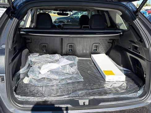 New 2025 Subaru Outback Limited image 13
