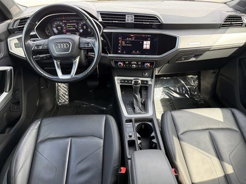 Used 2022 Audi Q3 2.0T Premium Plus AWD/4WD image 2