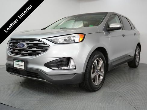 Used 2020 Ford Edge SEL w/ Convenience Package image 3