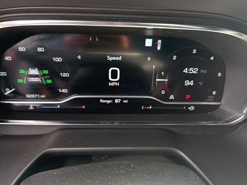 Used 2022 GMC Yukon SLT RWD image 9