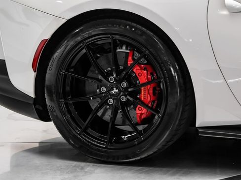 Used 2019 Ferrari 812 Superfast RWD image 62