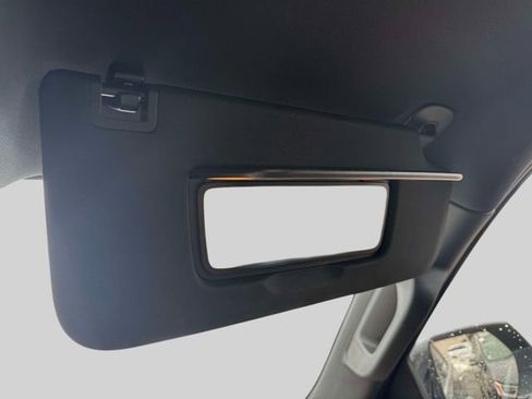 Used 2023 Chevrolet Tahoe High Country image 39