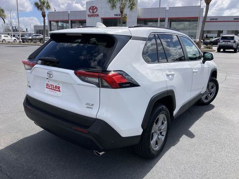 Certified 2024 Toyota RAV4 XLE image 5