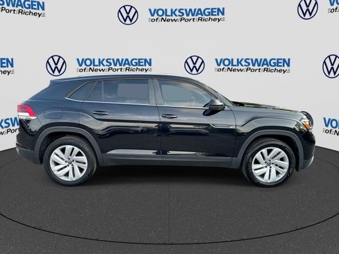 Used 2023 Volkswagen Atlas Cross Sport SE FWD image 15