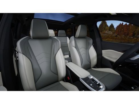 New 2026 BMW X1 xDrive28i w/ Technology Package image 11