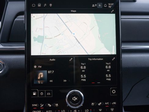 New 2026 GMC Terrain Elevation w/ Elevation Premium Package image 15