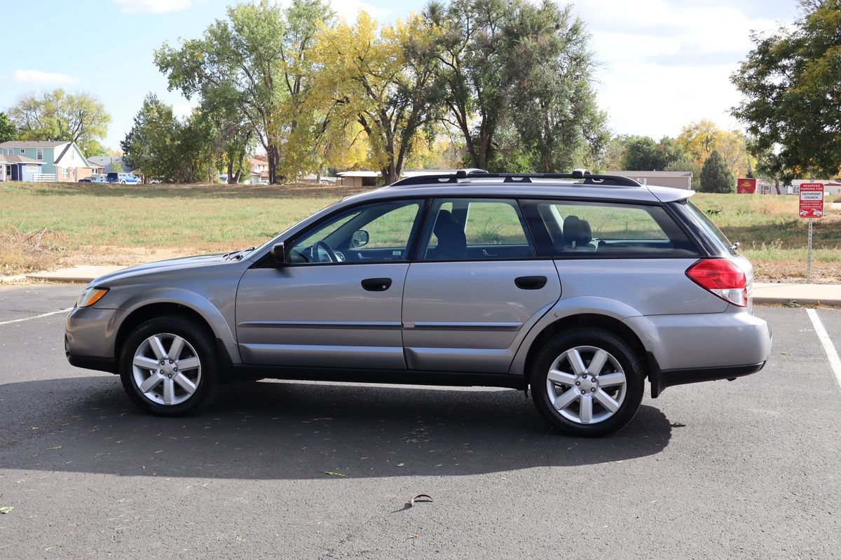 Used 2008 Subaru Outback 2.5i AWD/4WD image 8