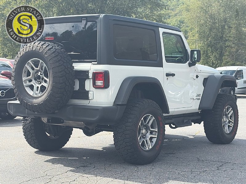Used 2019 Jeep Wrangler Sport AWD/4WD image 6