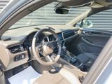 Certified 2025 Porsche Macan image 4