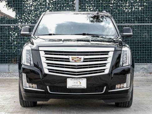 Used 2019 Cadillac Escalade ESV Platinum image 6