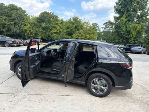 Certified 2026 Honda HR-V LX image 20