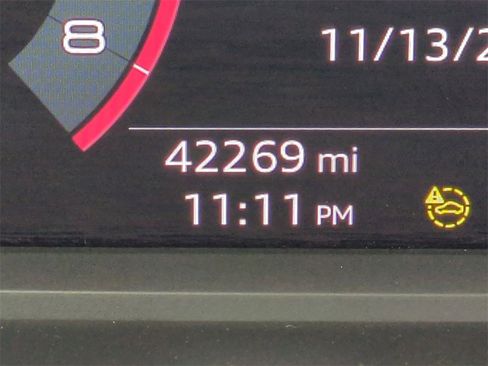 Used 2024 Audi Q3 2.0T Premium image 12